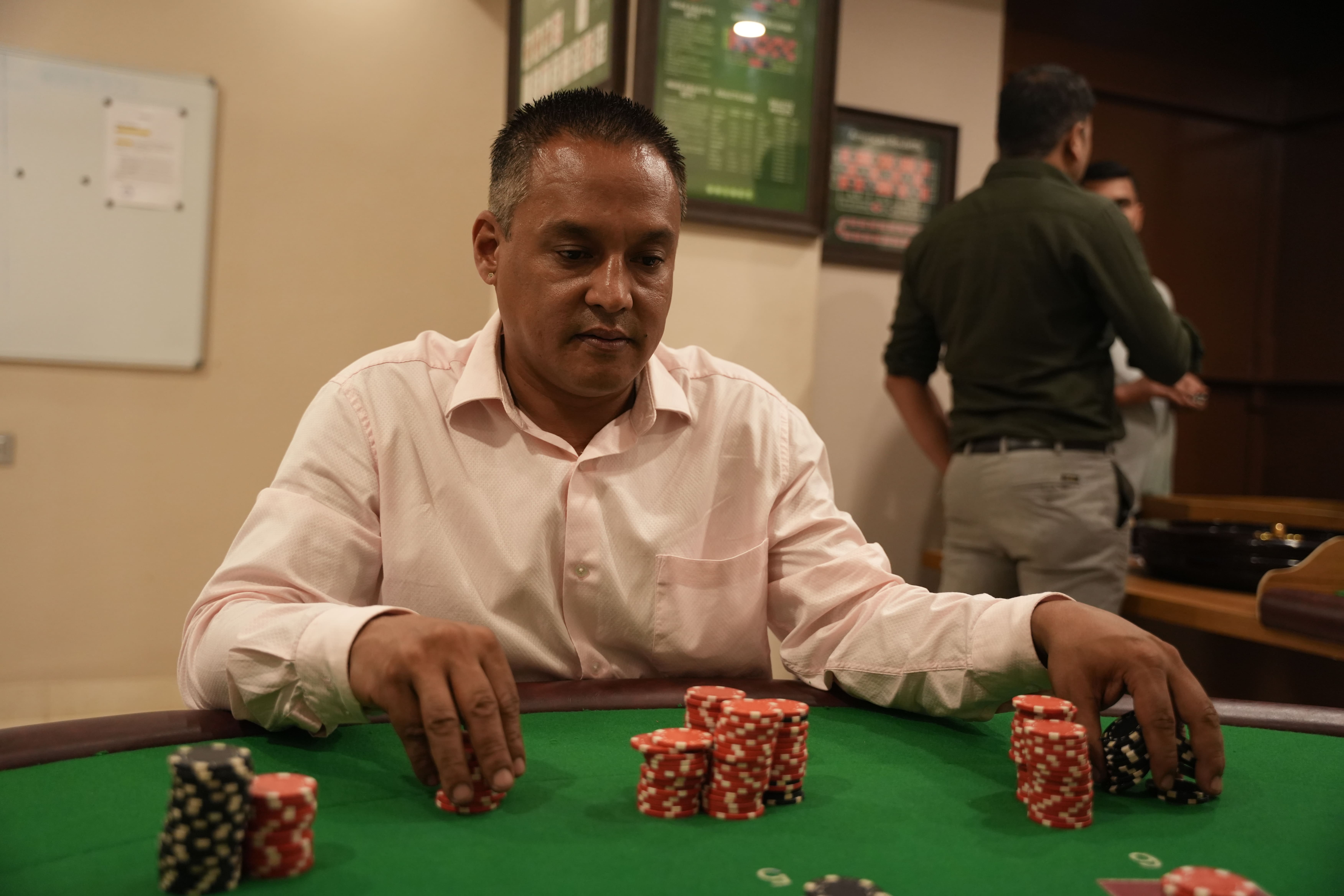 Casino dealing training